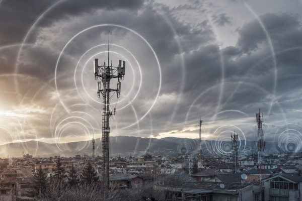 Elettrosmog e principio di precauzione quando il TAR ferma l'antenna nonostante l'autorizzazione